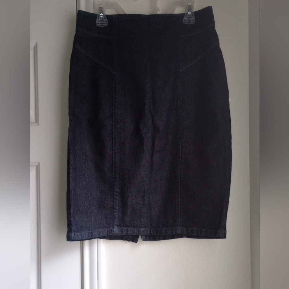 Ann Taylor Women's Dark Blue Denim Pencil Skirt Size 2